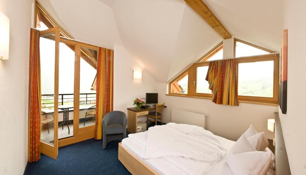 Hotel Lukas Fiss Quarto foto